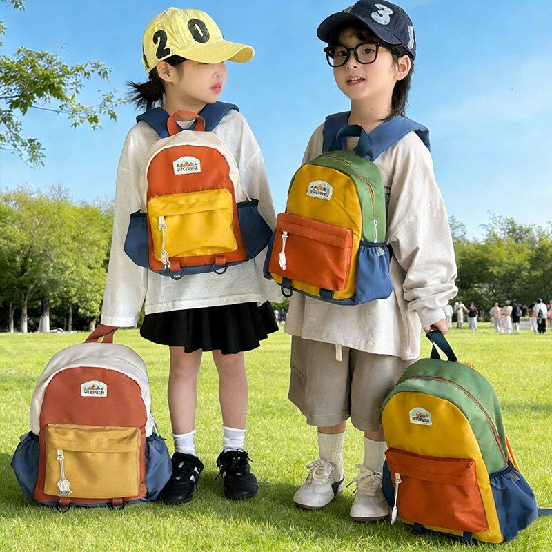 儿童双肩包轻便休闲小书包幼儿园男女童出游户外背包旅游超轻绿色