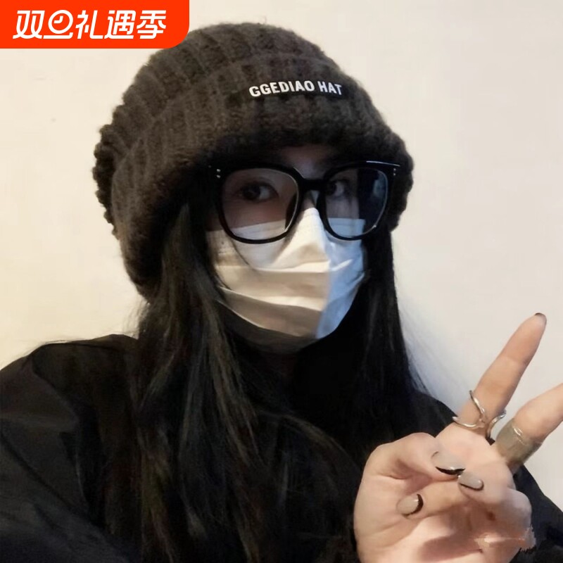 大头围帽子女秋冬季2025新款韩版百搭保暖显脸小护耳针织冷帽灰色