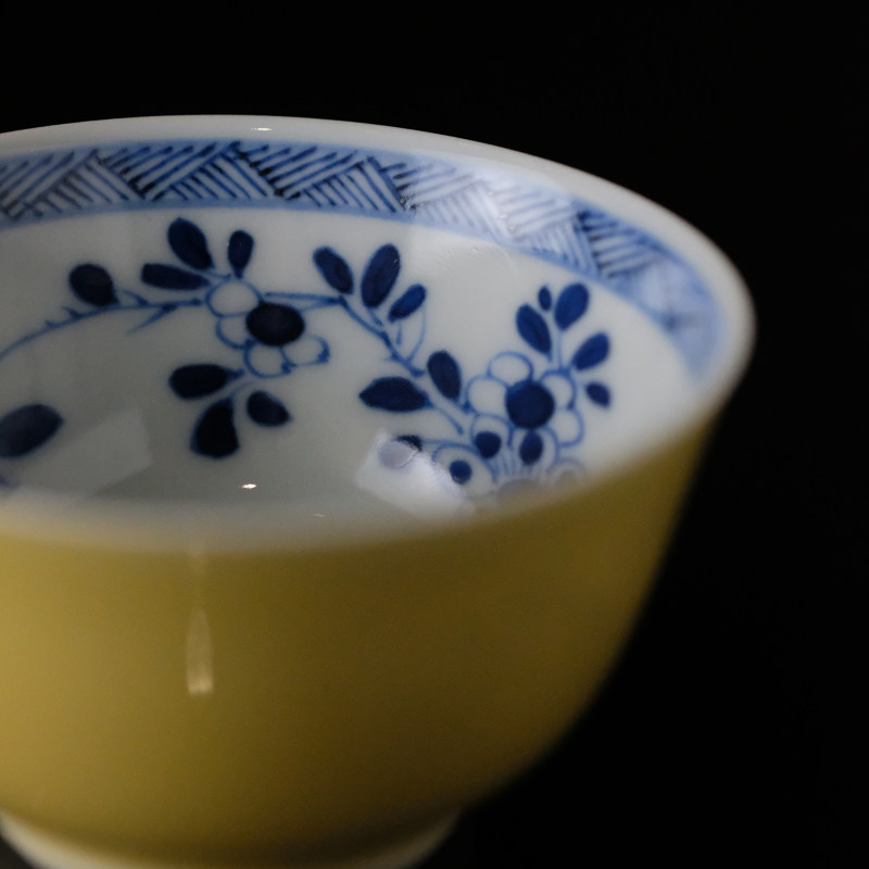 匋甄纯手工手绘外黄釉内青花花卉纹主人杯景德镇陶瓷品茗杯茶杯