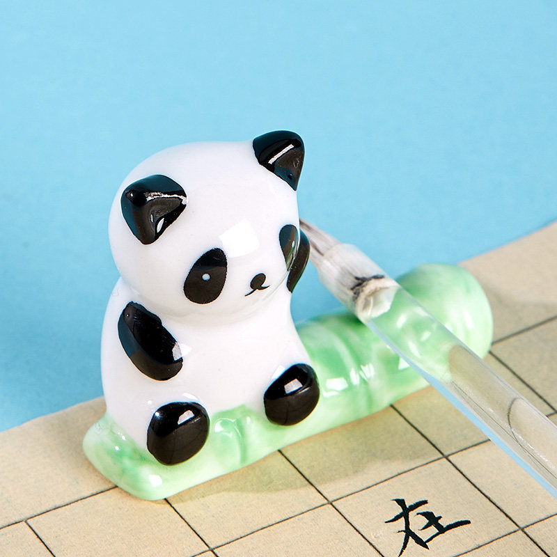 WENGUTANG 세라믹 펜 홀더 산 브러시 창조적 인 펜 홀더 서예 펜 홀더 산 연구 사보 브러시 홀더 학생 펜 홀더 성인을위한 중국어 회화 도구 특별 귀여운 고양이 간단한 데스크탑 장식