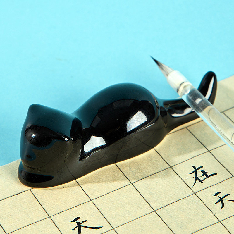 WENGUTANG 세라믹 펜 홀더 산 브러시 창조적 인 펜 홀더 서예 펜 홀더 산 연구 사보 브러시 홀더 학생 펜 홀더 성인을위한 중국어 회화 도구 특별 귀여운 고양이 간단한 데스크탑 장식