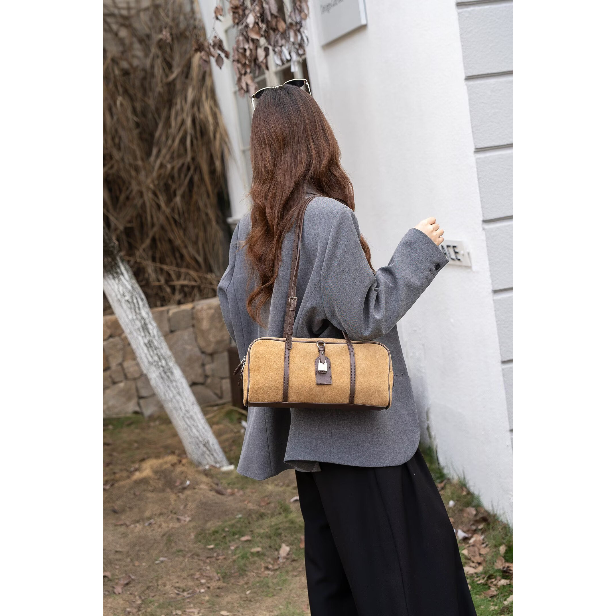 新品真皮女包韩版百搭时尚磨砂牛皮女手提腋下简约复古撞色托特包