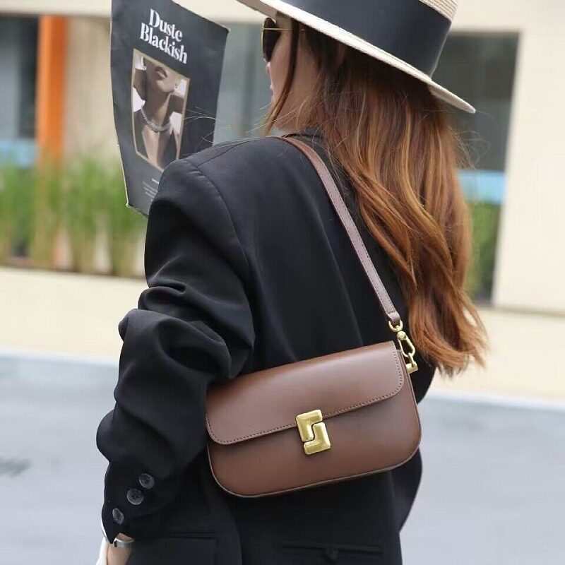 春季新品真皮女包小清新韩版百搭时尚牛皮女单肩潮小方包豆腐包