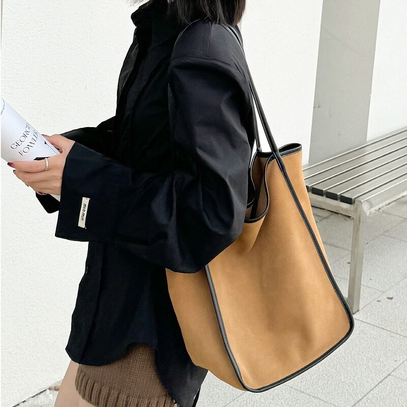 当季新品真皮女包秋冬百搭时尚磨砂牛皮女手提腋下撞色简约购物袋