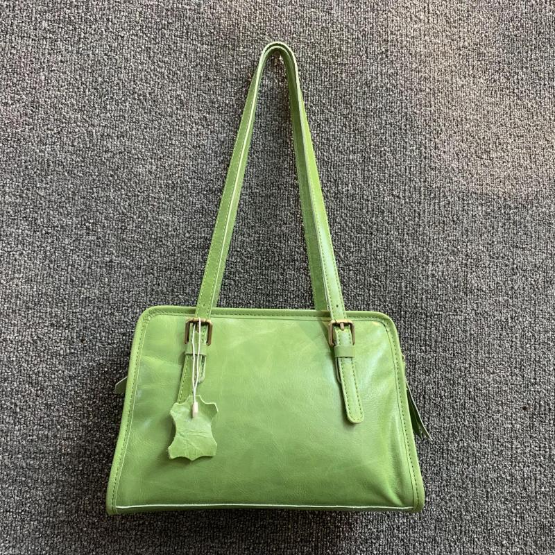 当季春夏新品真皮女包韩版百搭时尚头层牛皮女腋下手提简约托特包