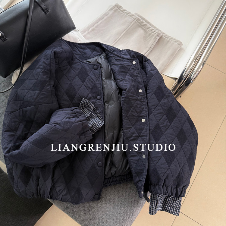 鹅绒服。强推高货！公司剩余压线菱格外套羽绒服5522A