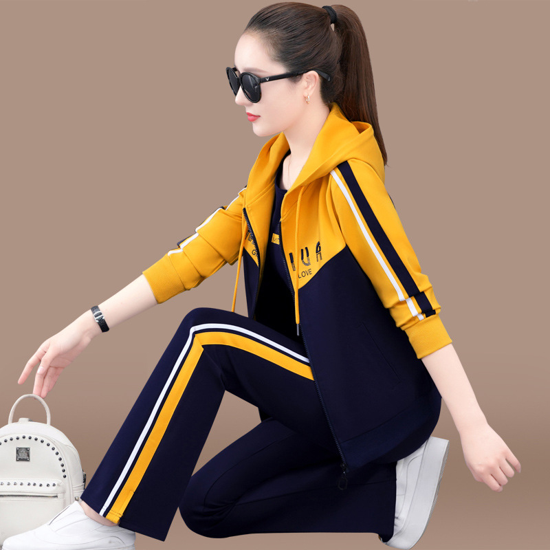 中年女士运动套装春秋2025新款时尚宽松阔腿裤大码休闲卫衣三件套