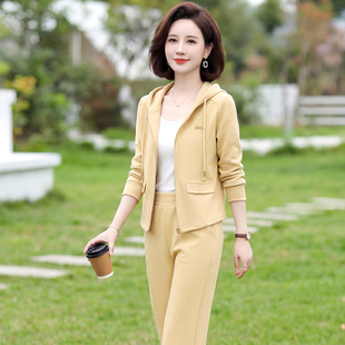 女 运动两件套轻薄垂坠感宽松舒适通勤逛街套装 2026 春秋女款