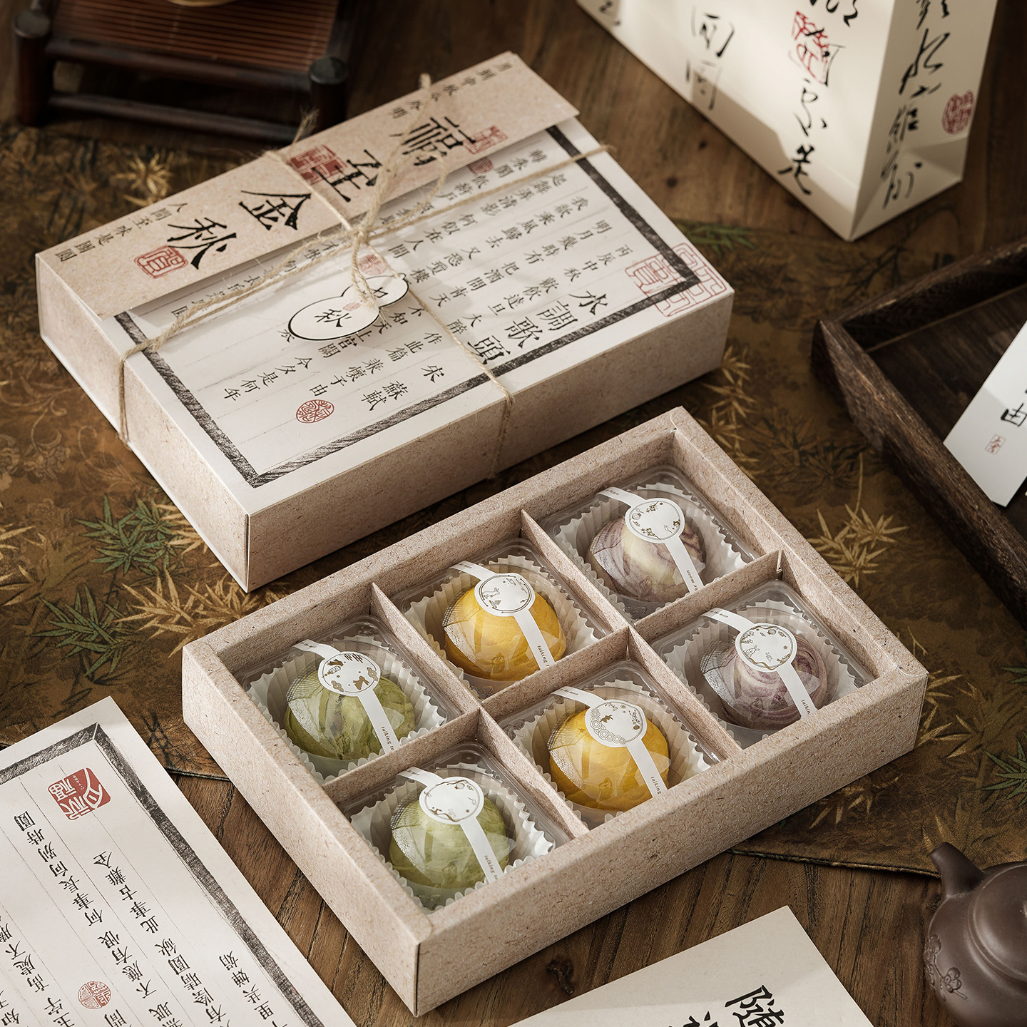 2025新款蛋黄酥包装盒6粒高档创意冰皮流心月饼礼盒空盒子中秋节