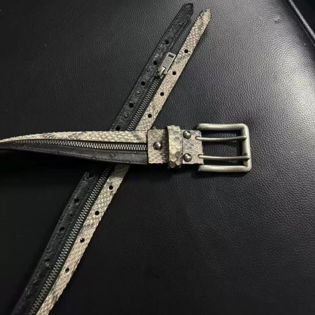 喜马拉雅蟒蛇皮拉链皮带鳄鱼皮带