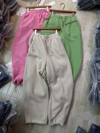 2025冬季加绒加厚宽松休闲摇粒绒保暖直筒阔腿裤1833