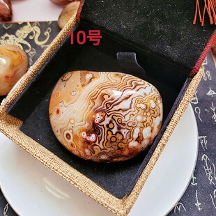 店主珍藏价格小贵雨花石缠丝玛瑙精品把玩件原石鹅卵石鱼缸彩石