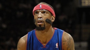 新款 备足球面具护脸护鼻子保护罩面罩NBA面具CBA面具篮 打篮球赛装