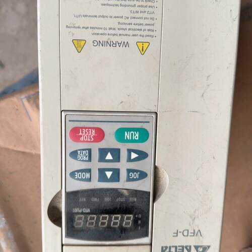 VFD037F43A 台达变频器 3.7KW 460V三相工控设备议价维修