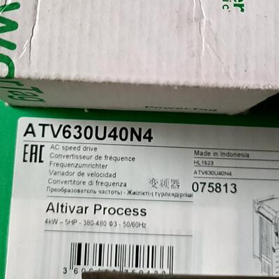 ATV630U40N4 变频器 4kW三相调速驱动 工业工控配件议价维修