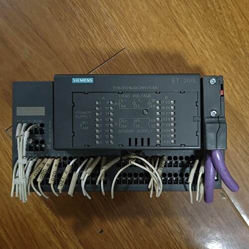 133-1BL01-0XB0 193-1CL0 DI16/DO16 PLC模块议价维修