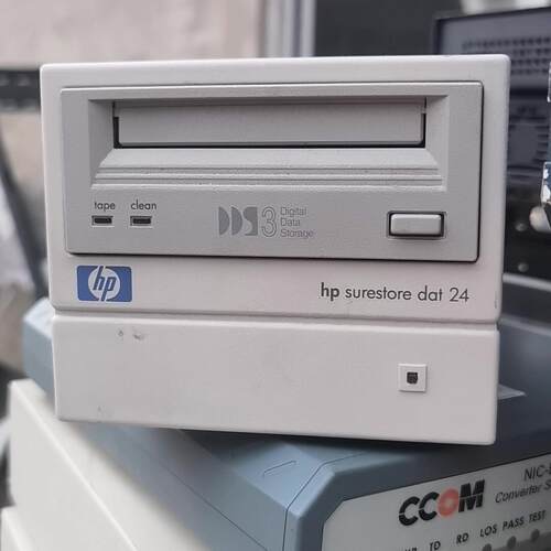 C1556D dat24 DDS3 12/24GB 外置存储磁带机议价维修