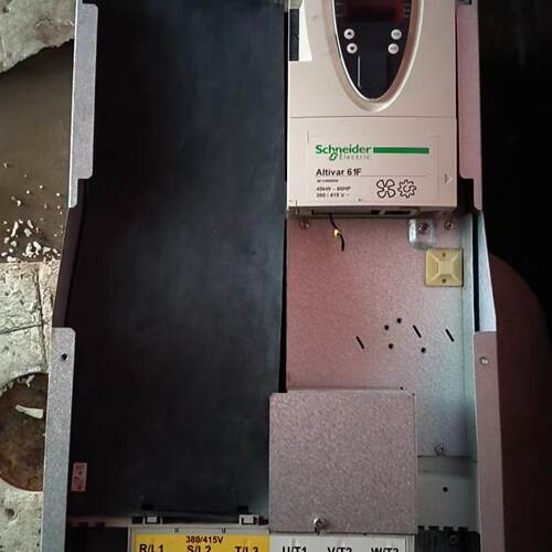 ATV61HFD45N4Z 变频器 45KW 380V 工业工控调速装置议价维修