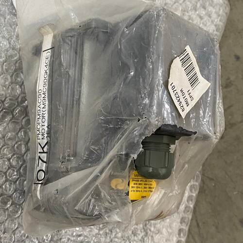 M9MC90GK4CE1 松下马达 90W三相电机 400V工业配件议价维修