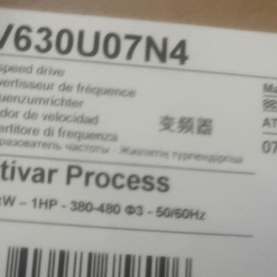 ATV630U07N4 变频器 0.75KW 380-480V 交流调速驱动议价维修