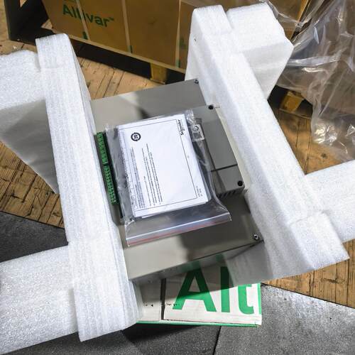 ATS48C32Y 软启动 160KW 320A 工业工控配件议价维修
