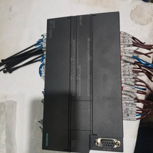 6ES7 288-1ST60 PLC模块 S7 200 SMART CPU工业控制器议价维修