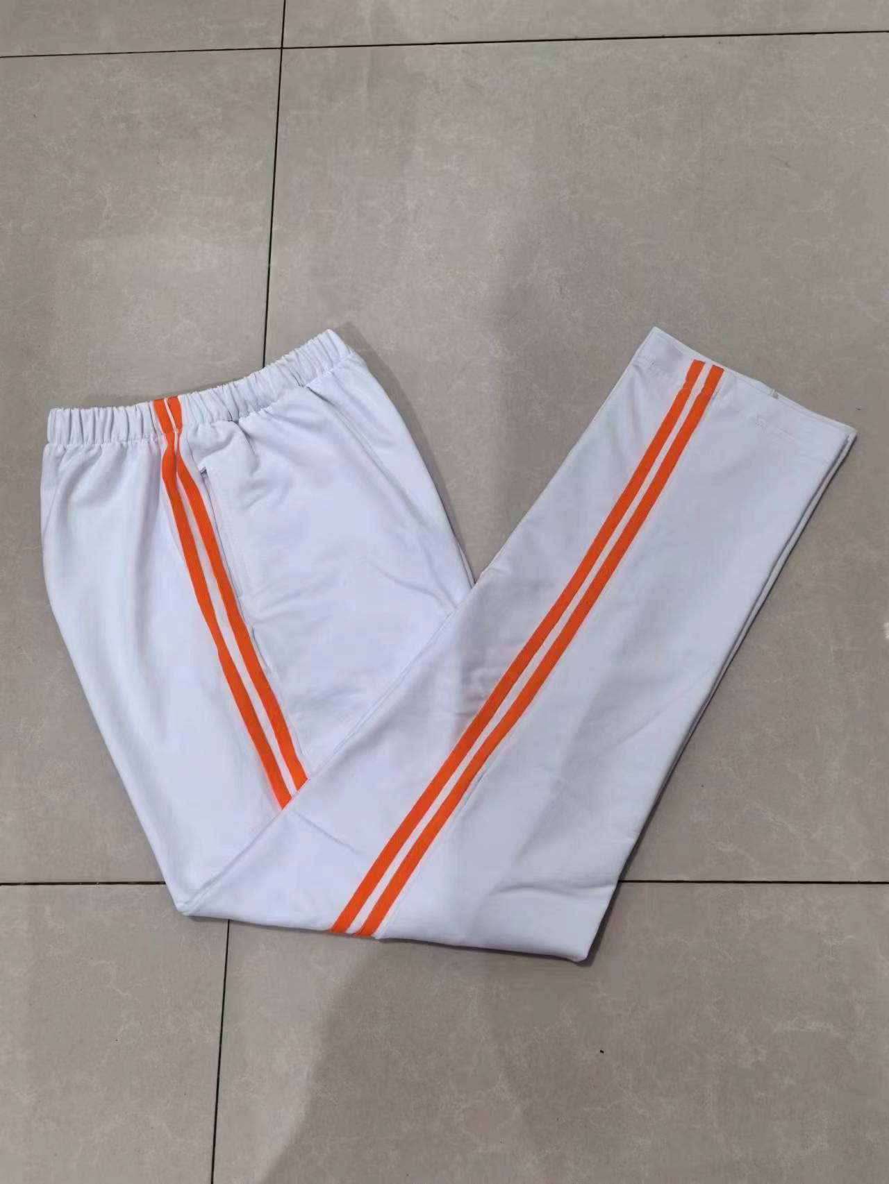定做中高小学生校服长裤白色裤子贴二橘色条休闲运动中性款校服裤