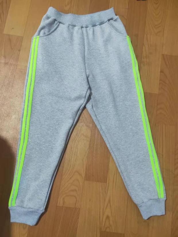 浅灰色二道加绒校服裤中性可定