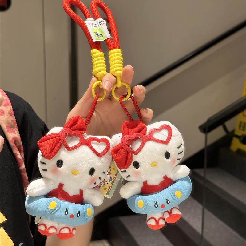 日本LizerDyx腮红比基尼KT猫毛绒玩偶包包挂饰公仔钥匙扣礼物