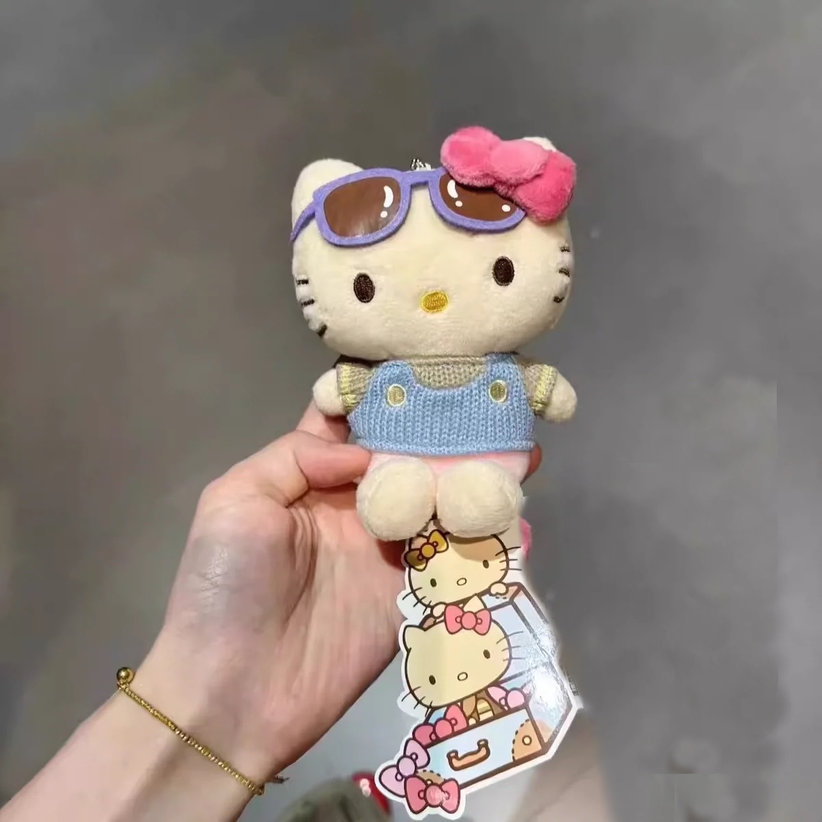 日本lizerdyx毛衣哈喽kitty挂件包包书包公仔kt猫玩偶挂饰