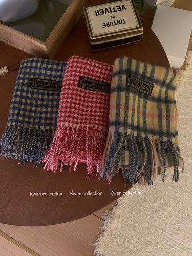 美娜同款韩国复古格纹羊毛围巾