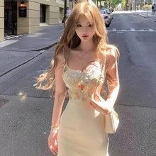 纯欲风网纱蕾丝吊带连衣裙女夏季小个子法式收腰显瘦鱼尾包臀长裙