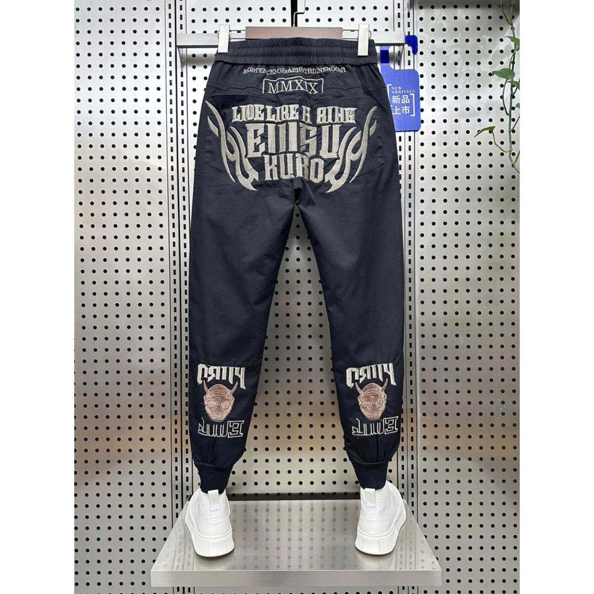 香港潮牌个性刺绣束脚休闲裤男欧货春夏小脚裤九分裤松紧腰运动裤