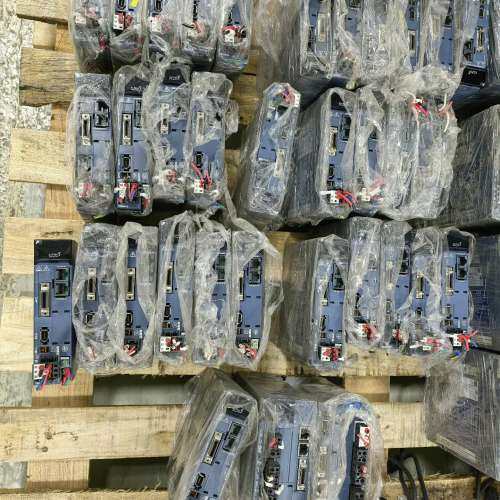 富士伺服RYH401F5-VV2，GYB401D5-RC2