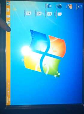 Protea船用显示器，型号R12ID38-MRM2，实物拍