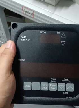 康士廉CONSILIUM显示面板，型号SAL SD4-3，全