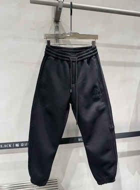 2026早春韩版潮牌男士休闲束脚裤网红时尚黑色长裤宽松运动卫裤