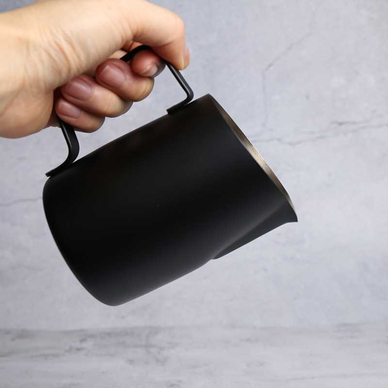 新款直销不锈钢拉花杯450ml咖啡尖嘴拉花壶打奶缸奶泡杯拉花缸咖