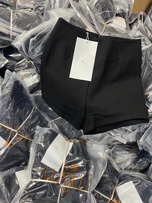 超高腰韩版黑色短裤