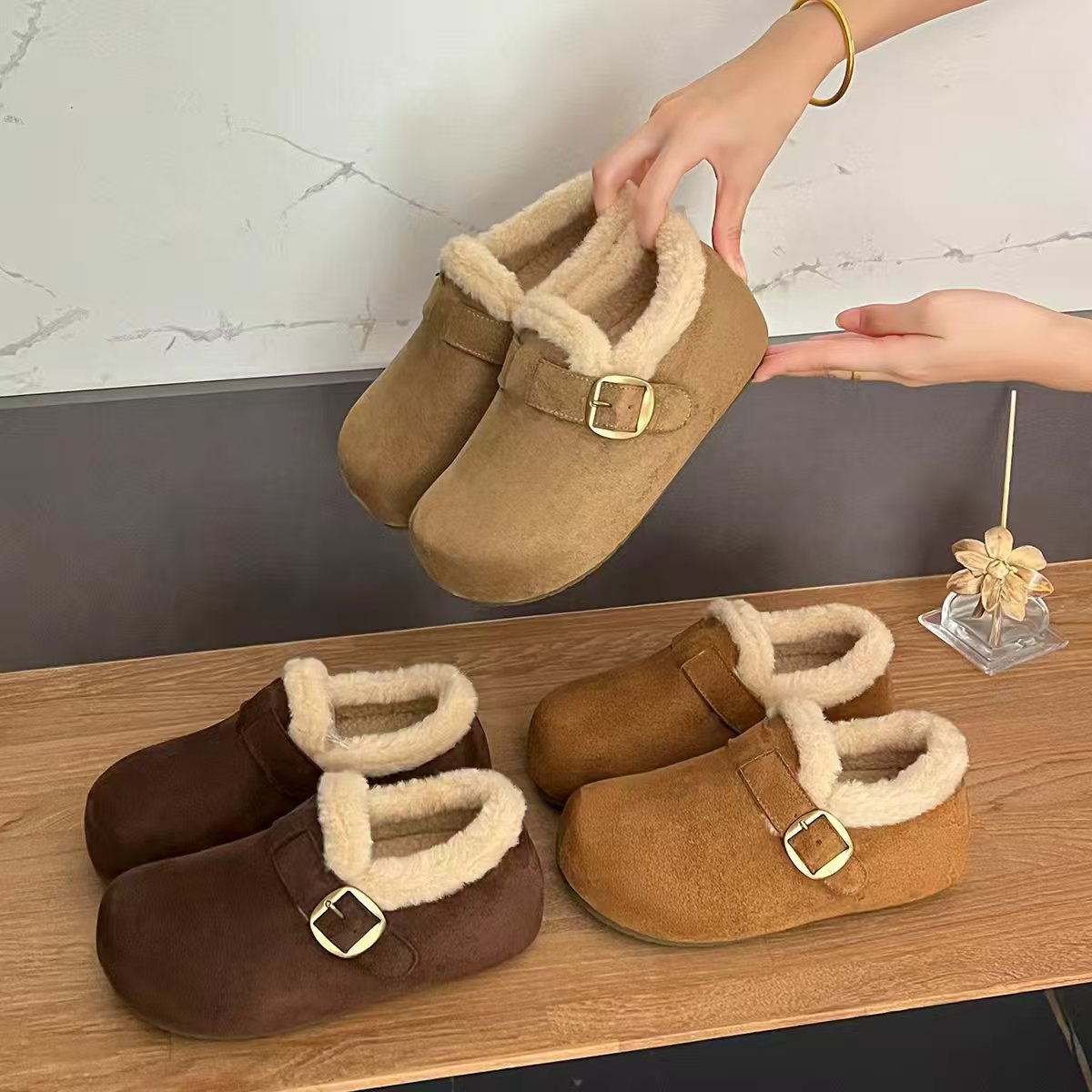 加绒保暖厚底复古磨砂勃肯女鞋全包2025冬季新款内增高雪地靴棉鞋