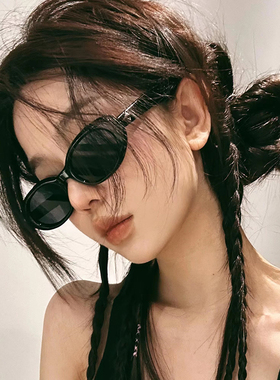 复古猫眼黑色辣妹欧美墨镜女款高级感小脸防紫外线星星偏光太阳镜
