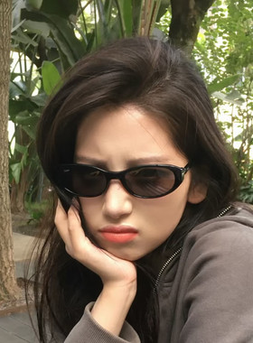 韩系辣妹猫眼小框防晒太阳镜