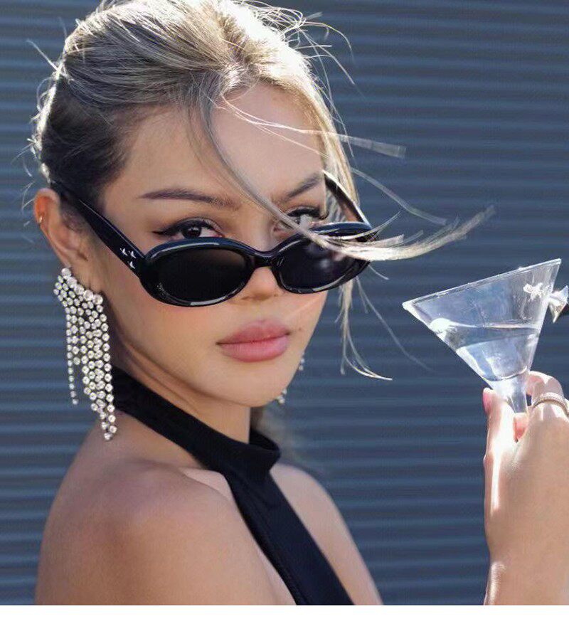 2023新款椭圆黑色猫眼墨镜女圆脸高级感美式复古辣妹星星太阳眼镜