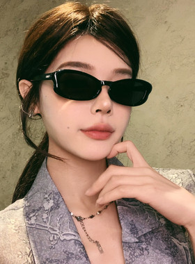 新款小框高级感辣妹风太阳镜