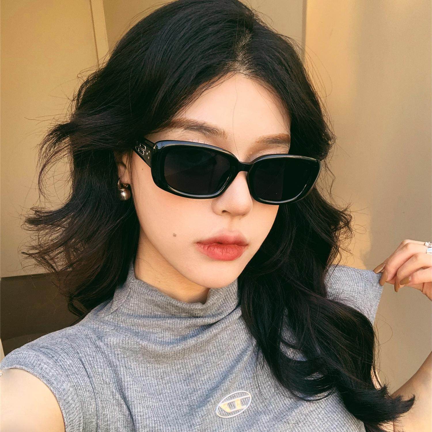 复古个性方形太阳镜女款高级感防紫外线墨镜欧美御姐风显瘦网红款,ZIPPO/瑞士军刀/眼镜,太阳眼镜,淘宝优惠券,粉丝福利购,淘宝优惠卷