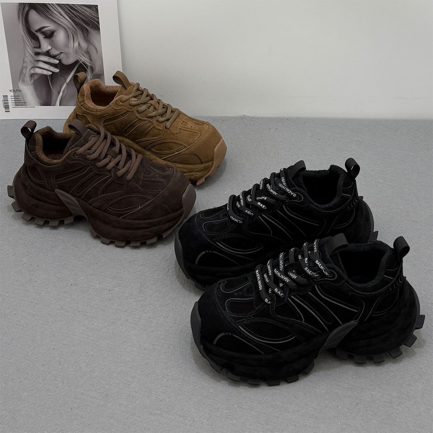 2025新款春季透气百搭厚底增高8㎝绒面老爹鞋女时尚复古百搭秋冬