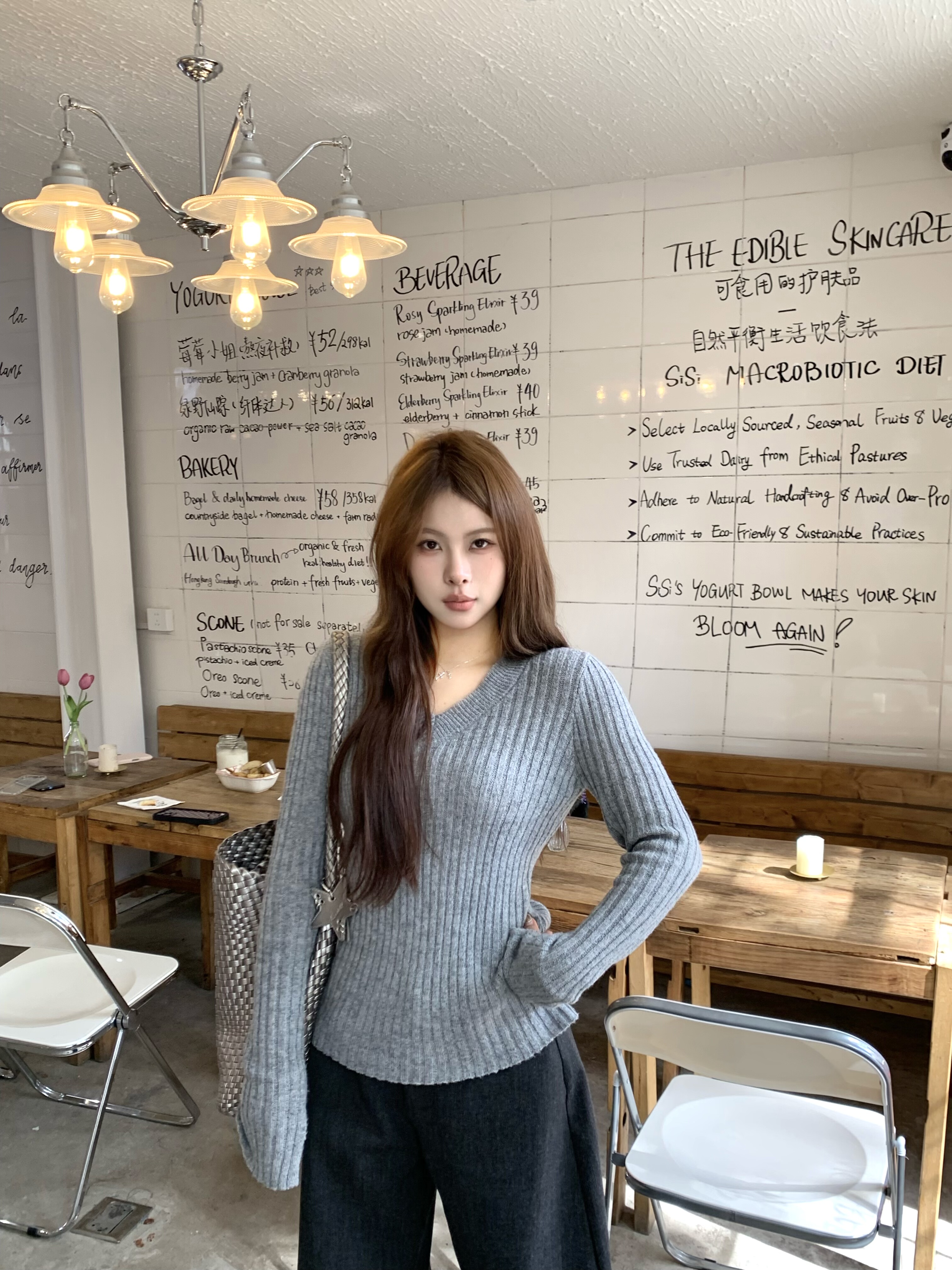 宅宅athome//实穿格调 灰色坑条纹v领针织衫百搭显瘦修身上衣