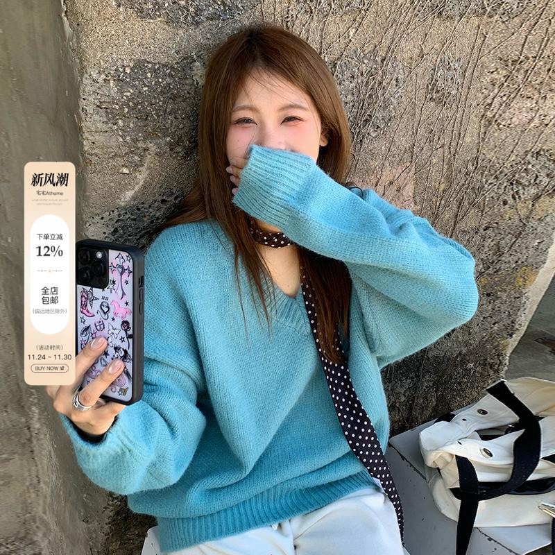 春秋软糯浣熊绒毛衣慵懒风v领