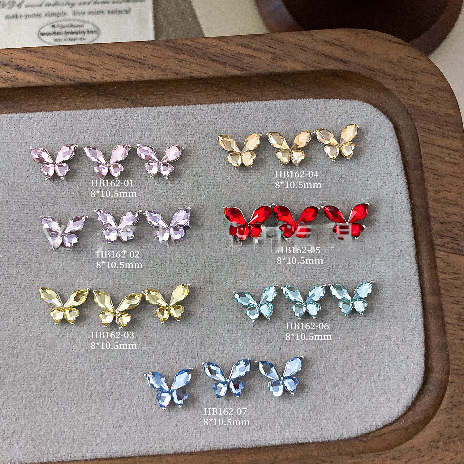 新款成品拼接蝴蝶美甲钻饰品超闪华子切爱心水滴蝴蝶穿戴甲配件,彩妆/香水/美妆工具,指甲装饰,淘宝优惠券,粉丝福利购,淘宝优惠卷