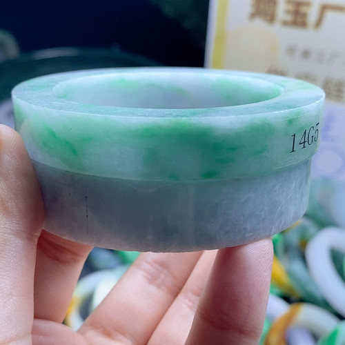 春风拂面